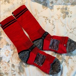 Red Black Strideline Performance Athletic Socks
